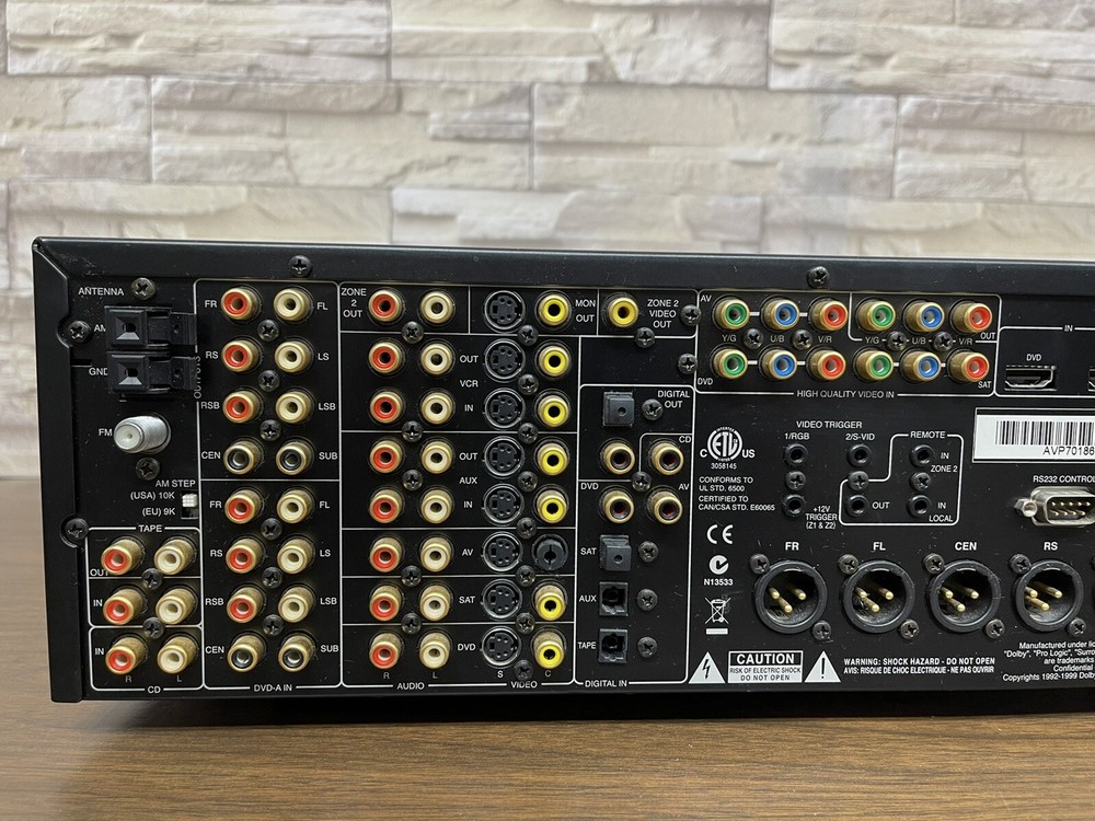 ARCAM AVP-700 A/V Processor Works Great