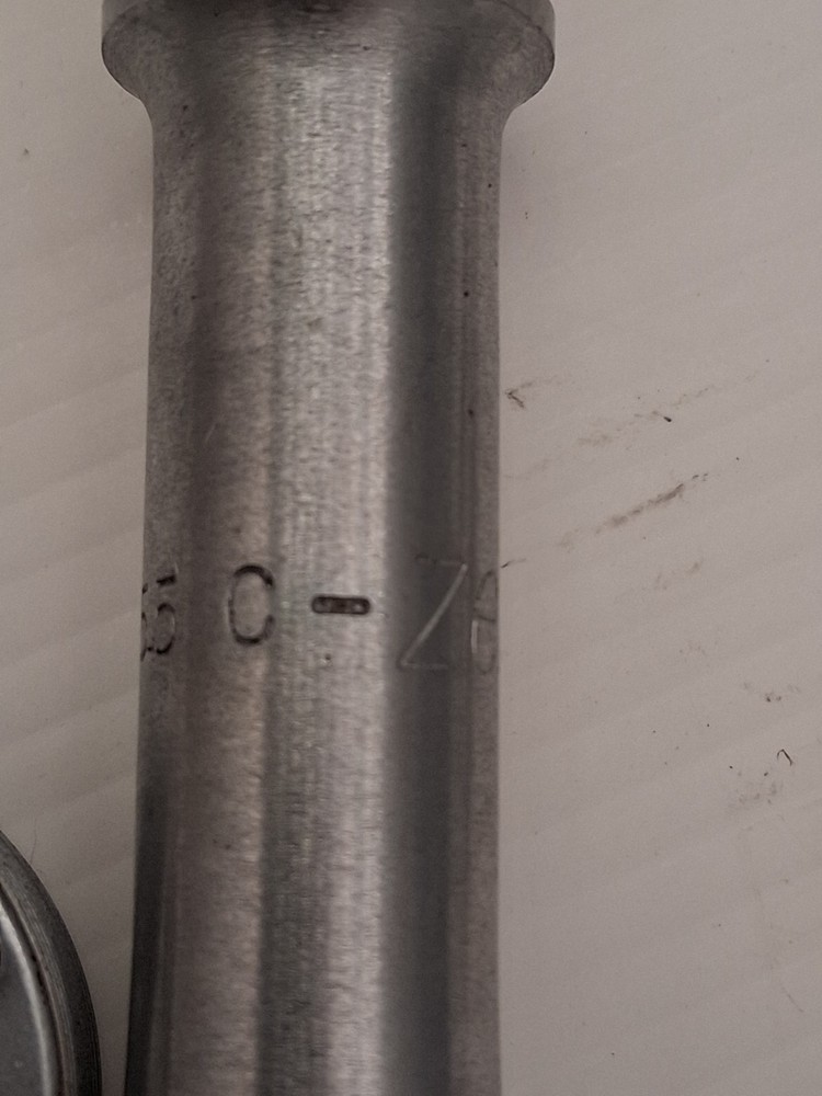 Zeus Bottom Bracket Axle And Adjustable Cup With Lock Ring Italian Threads