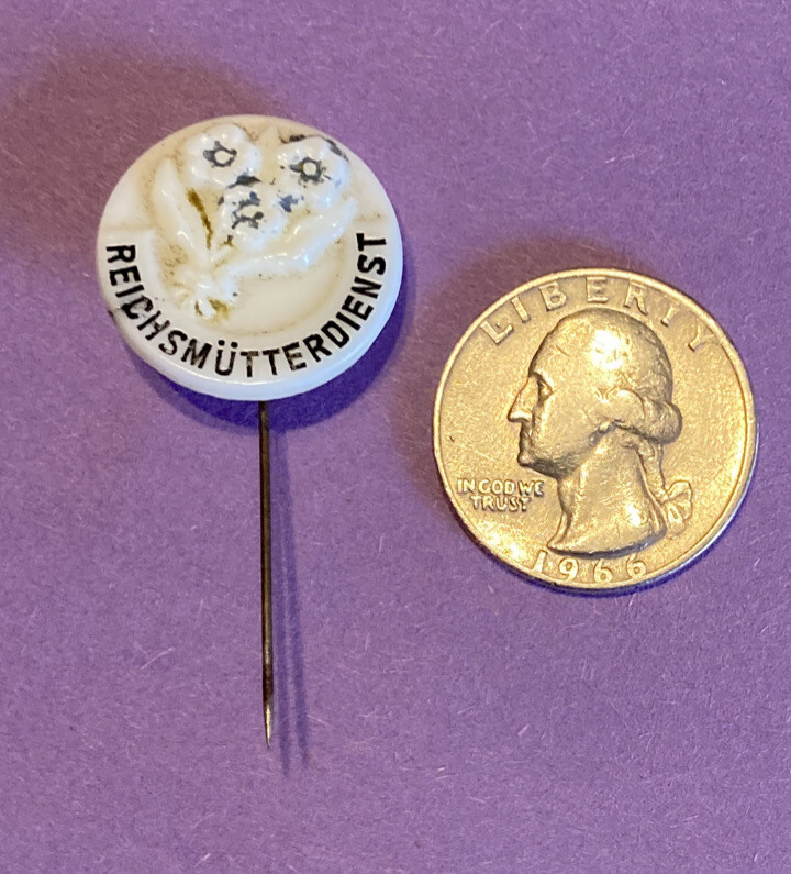Original WWII era Reichs Mutter Deinst stickpin