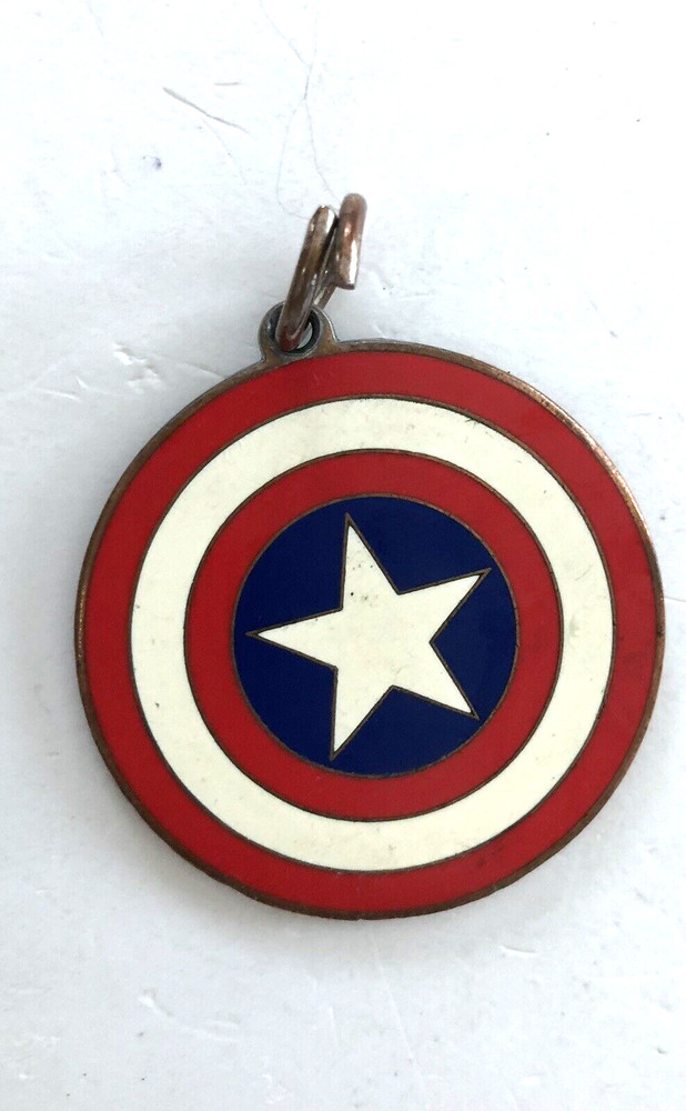 CAPTAIN MARVEL Shield Medallion Pendant