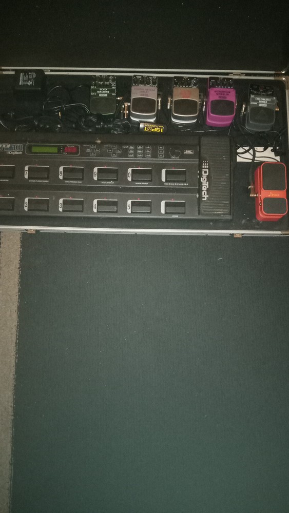 Digitech RP10/ Behringer Pedal Effects+ extras