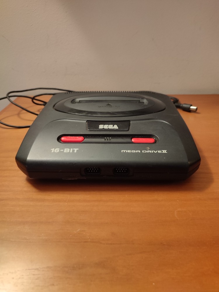 Sega Mega Drive 2 16-Bit Console - Vintage Used System