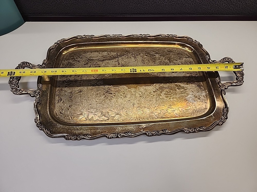 Vintage Oneida Georgian Scroll Large Silverplate Handled Tray