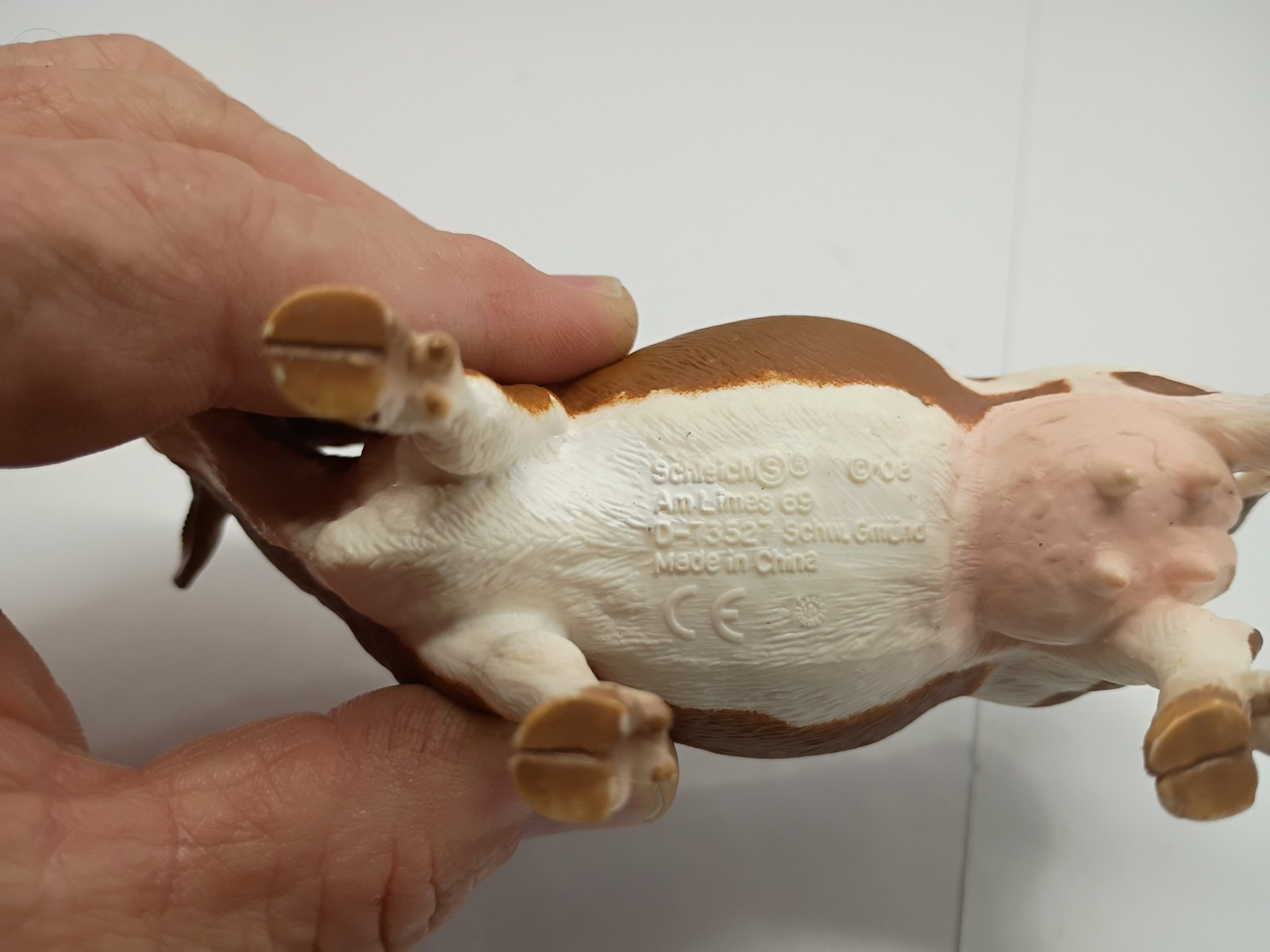 Schleich SIMMENTAL COW & Dairy Farm Figure Brown & White AM LIMES 69 D73527 Reti