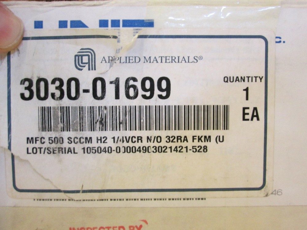 Unit UFC-1100N Mass Flow Controller, H2, 500 SCCM