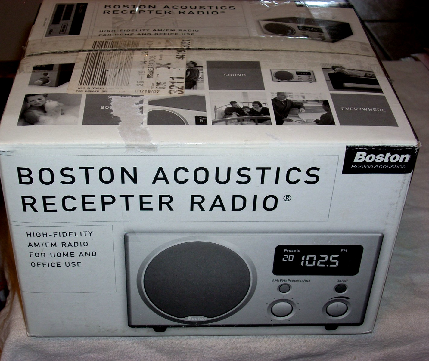 New In Opened Box Boston Acoustics Recepter HD AM FM Alarm Clock Radio w/Antenna