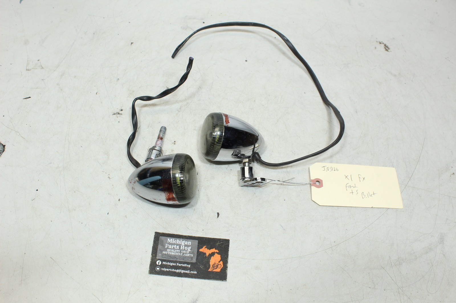 Harley Softail Dyna Sportster OEM Front Turn Signal Set Pair Chrome Bullet Style