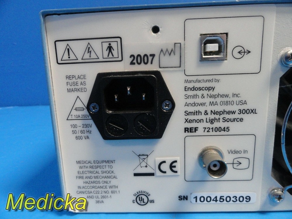 2007 Smith & Nephew 7210045 DYONICS 300XL Xenon Light Source ~ 18656
