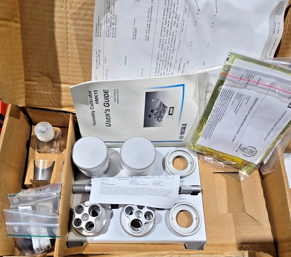 Vaisala HMK15 Humidity Calibration Kit NEW