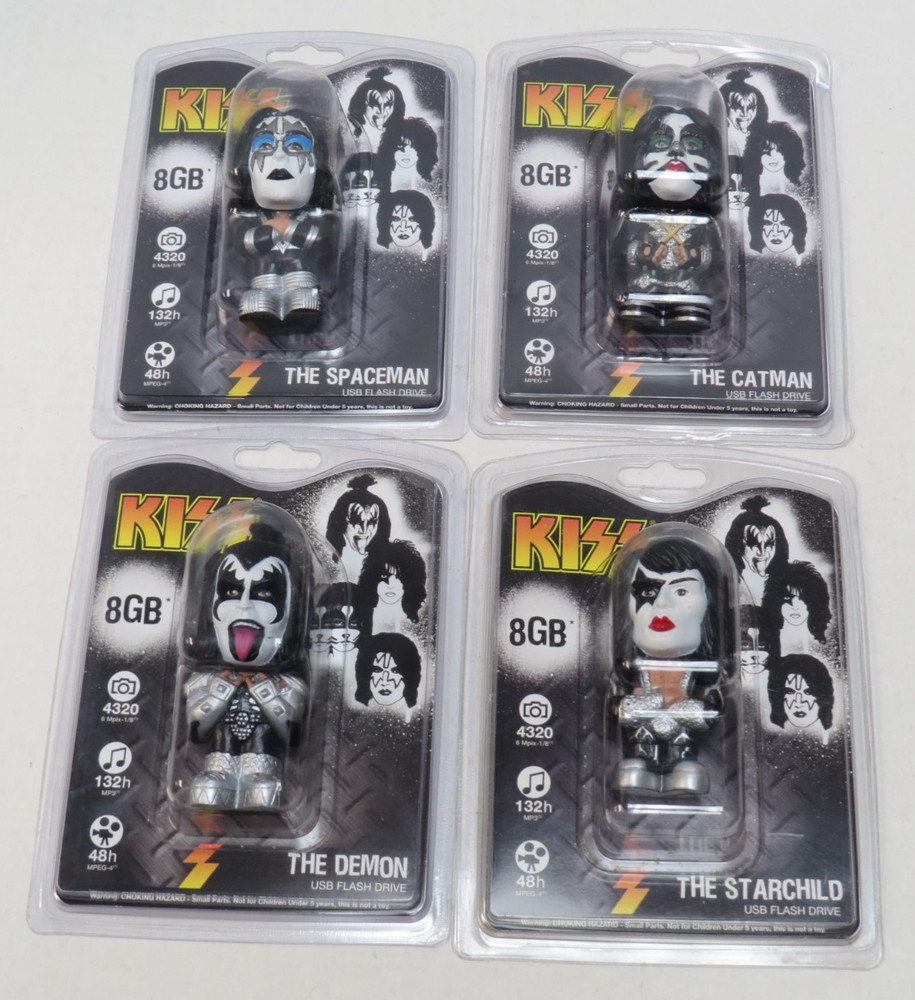 KISS FLASH DRIVE 8G COUNTER TOP DISPLAY BOX + COMPLETE SET OF 4