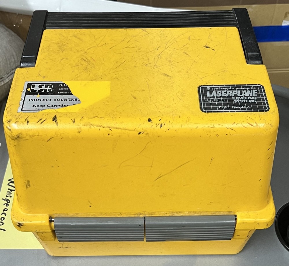Spectra Physics - LaserPlane 350 - L-350 - With Carrying Case - USED