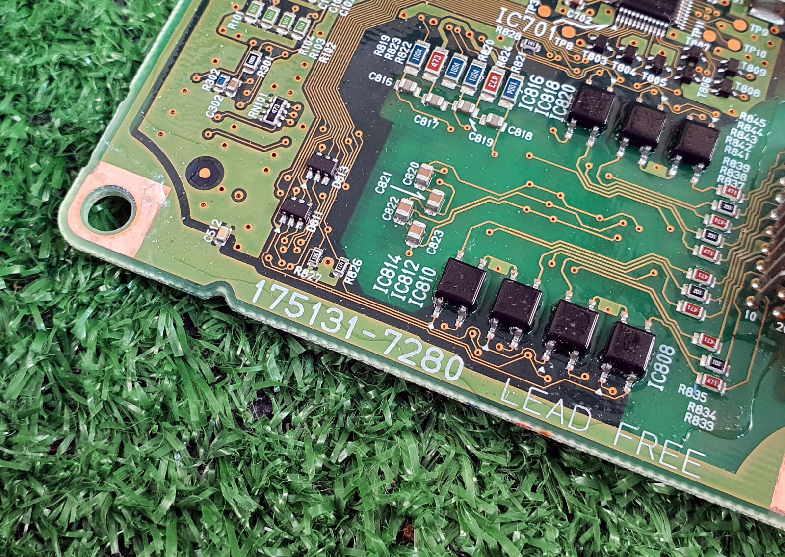 Toyota Prius Hybrid 2011-2015 Bettery Voltage Sensor Control module 89892-47080