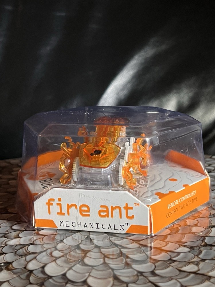 HEXBUG BUNDLE, Spider and Fire Ant w/remote controls *NIB, READ*