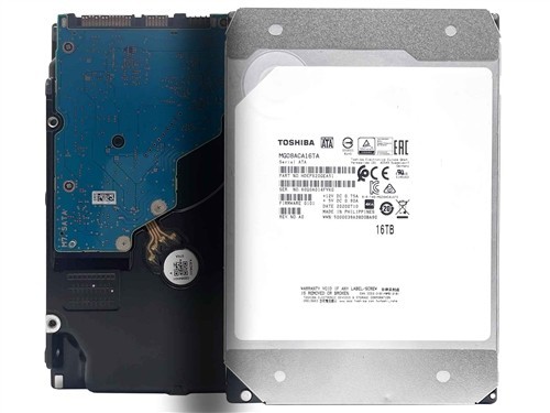 Toshiba 16TB 3.5" LFF 7.2K SATA 6Gb/s Hard Drive MG08ACA16TA