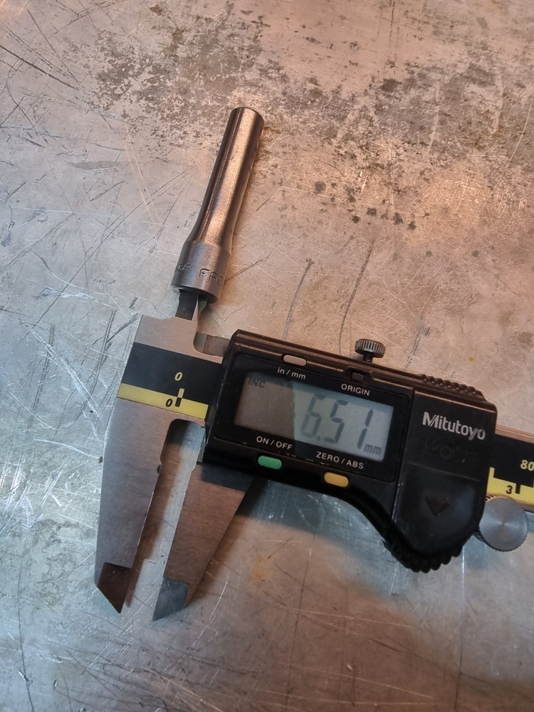 1/4" socket 6 mm Facom - 50mm long