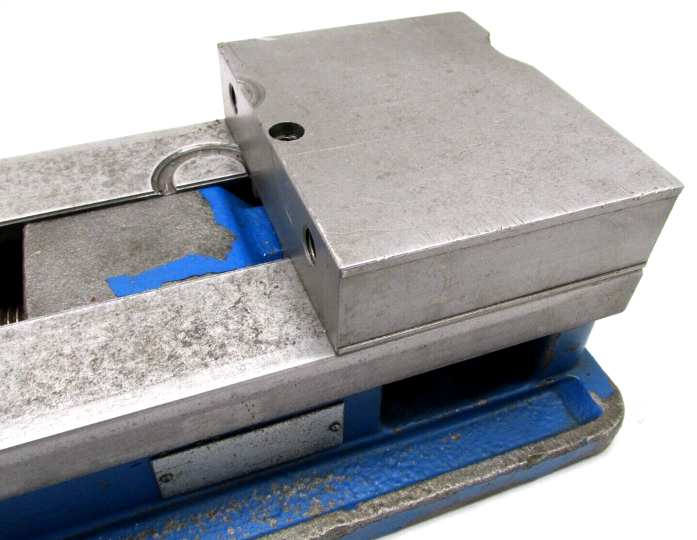 KURT ANGLOCK 6" MILLING MACHINE VISE - #D688
