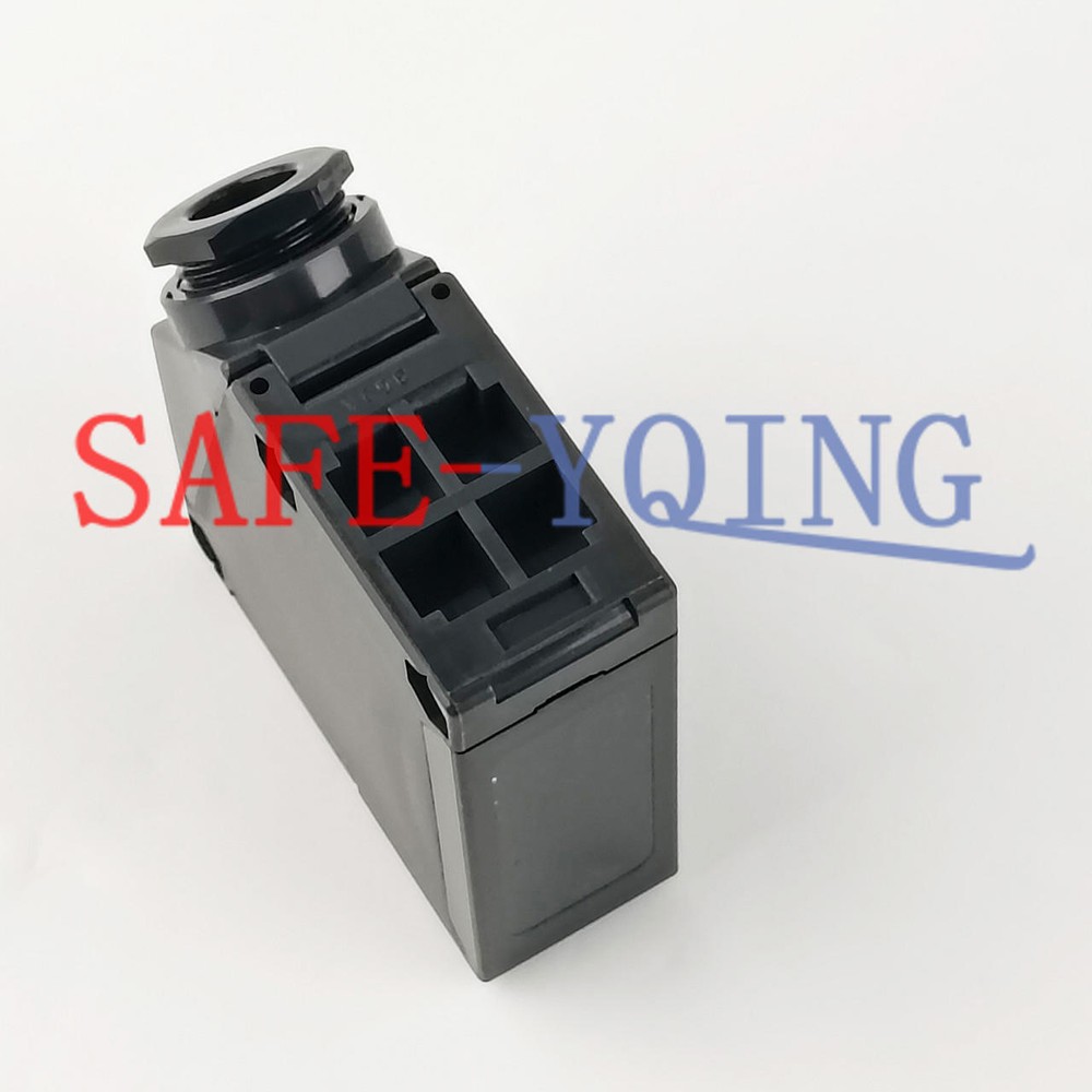 1PC New Panasonic EQ-511 photoelectric switch sensor