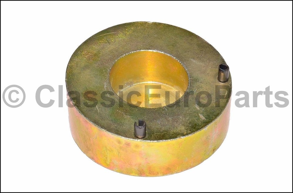 Adapter for press front ball joints Renault Master from 2006