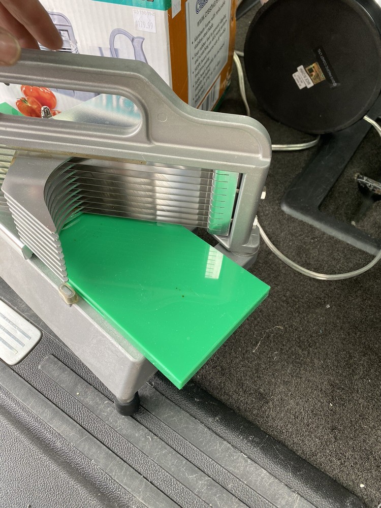 Crestware SLT1 1/4" Tomato Slicer GREAT CONDITION