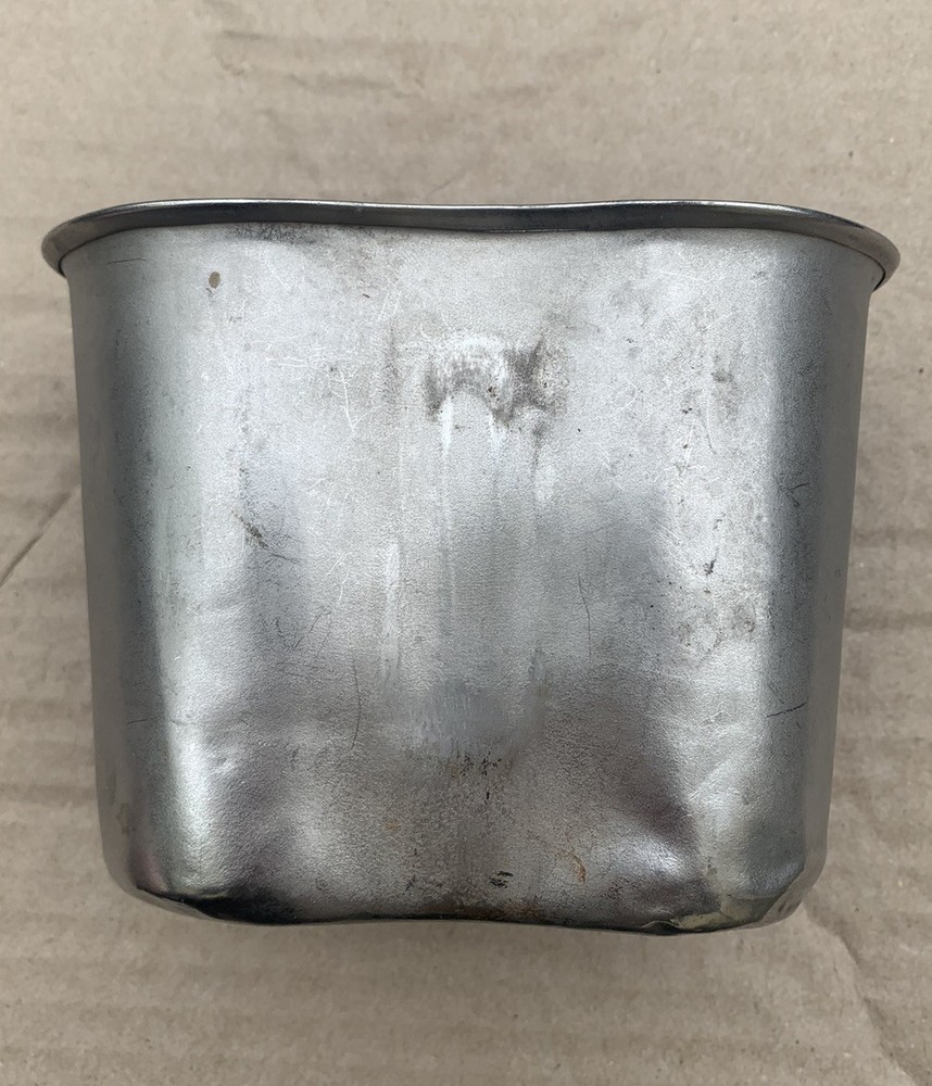 WWII US Canteen Cup