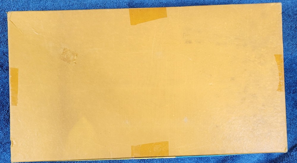 GAME-YAHTZEE, #950, E.S. LOWE (c)1956,