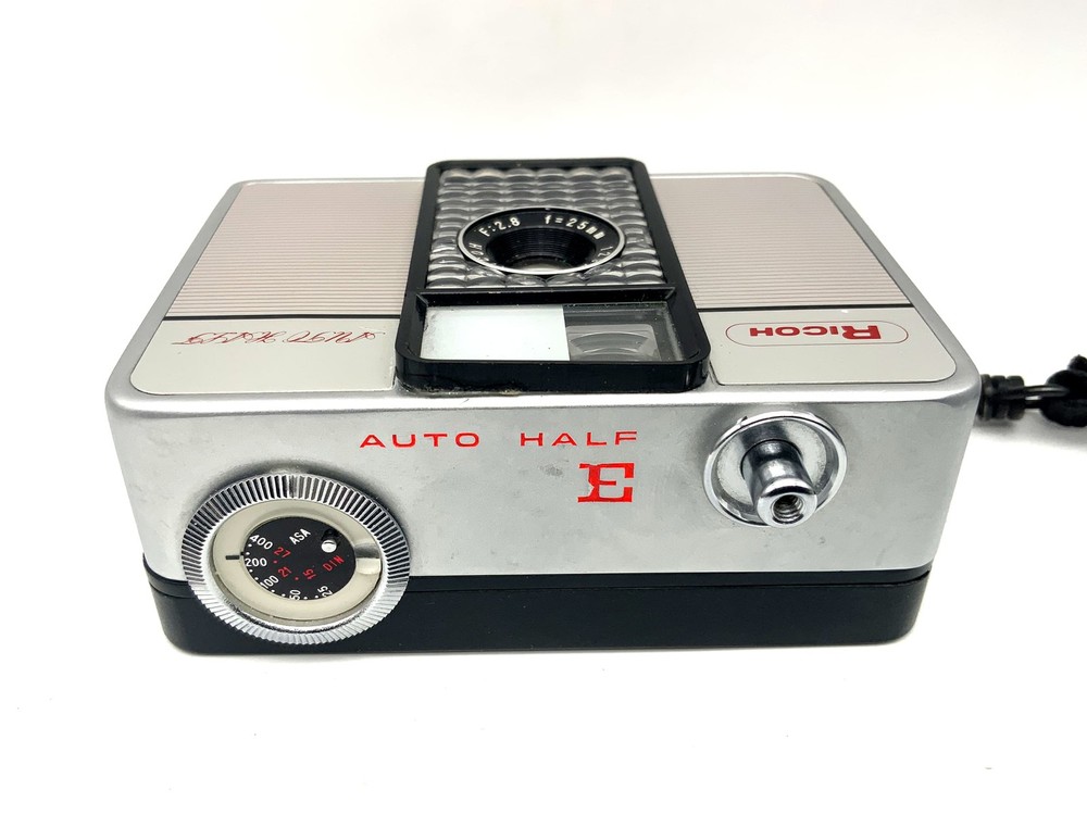 Ricoh Auto Half E Viewfinder Camera With 25Mm 1:2.8 Half Format Film Camera