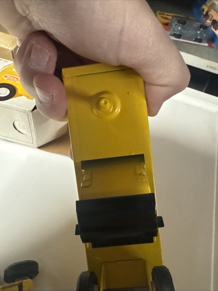 Tiny Tonka Bottom Dump Truck #655 With Box