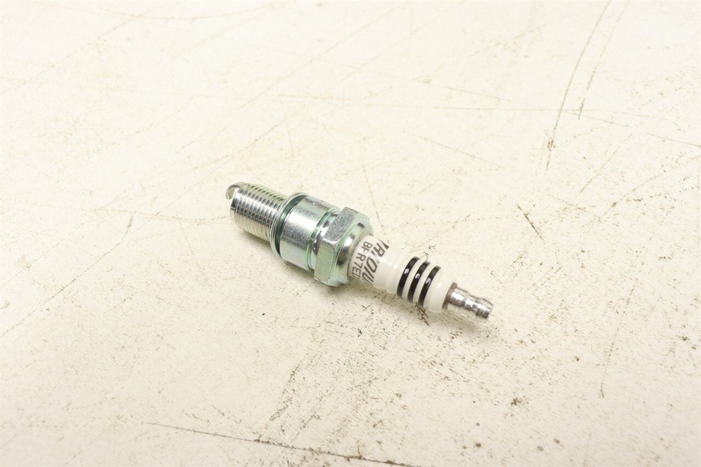 NGK Iridium Spark Plug BPR7EIX 4055 41087