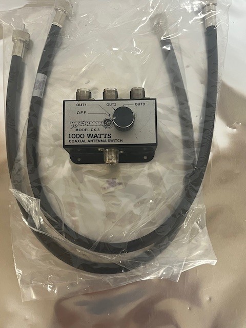 WORKMAN MODEL CX-3, COAXIAL ANTENNA SWITCH, UHF, + 2 EA. 24" UHF RF CABLES