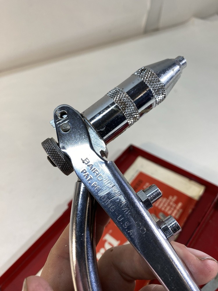 Vintage Swrod S-400 Rivet Gun