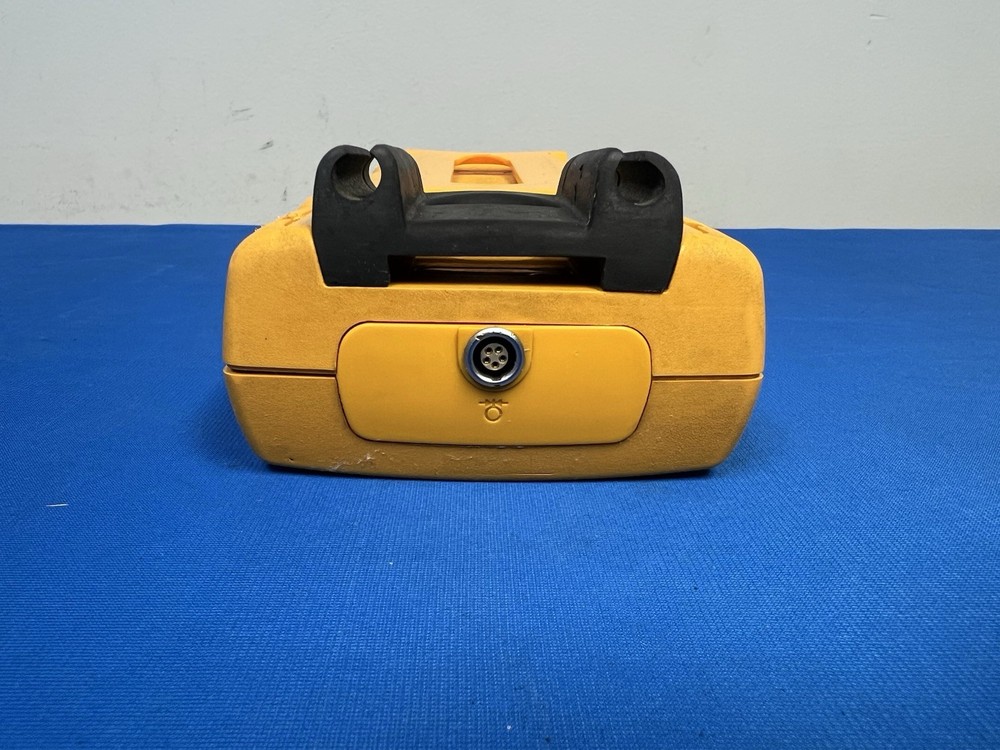 Fluke 725 Multifunction Process Calibrator