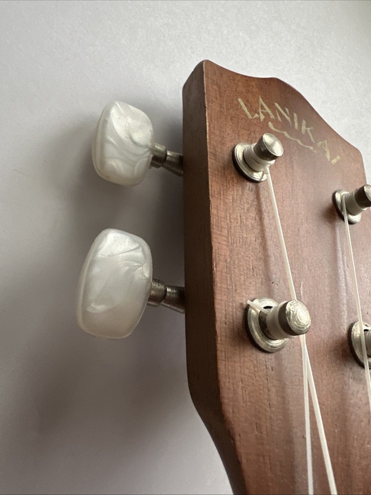 Lanikai LU-11 Ukulele Extra Strings