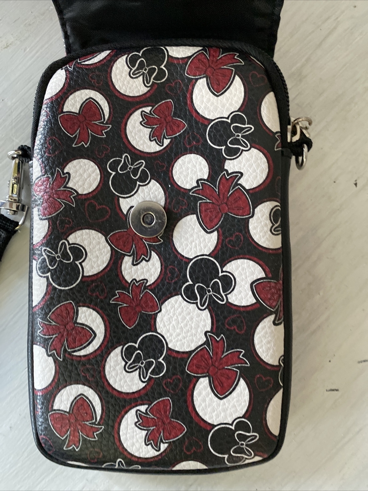 Disney Wristlet Clutch Wallet Card Phone Case ID Holder Zip Bag Minnie LN