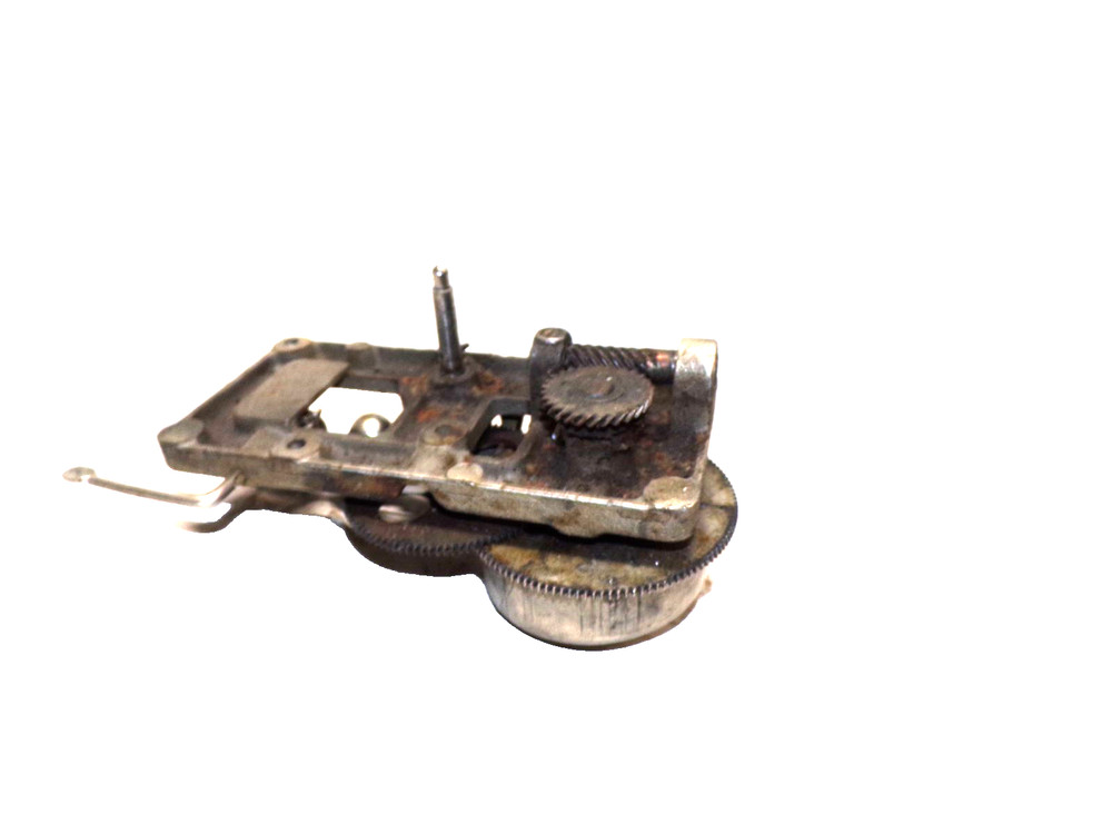 DISC CYLINDER PHONOGRAPH SINGLE SPRING MOTOR AND CRANK