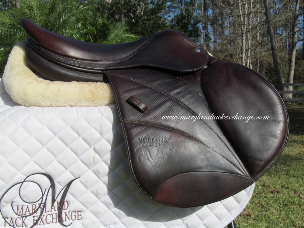 17.5" VOLTAIRE BLUE WING close contact jumping saddle-THIN FRONT PANEL 2017