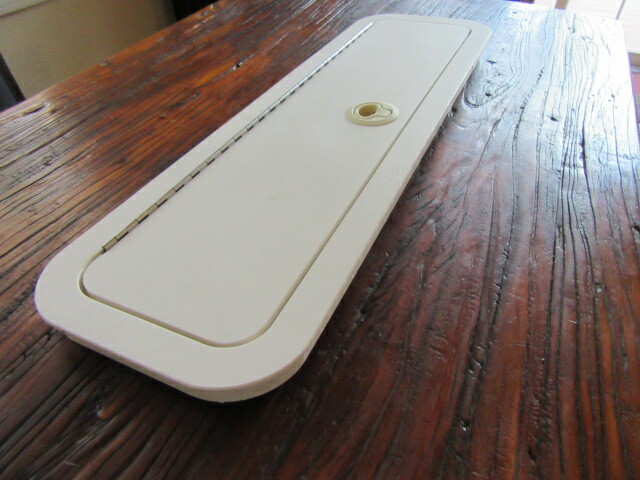 Cabinet Deck Console Hatch 23" x 12-1/2" Starboard