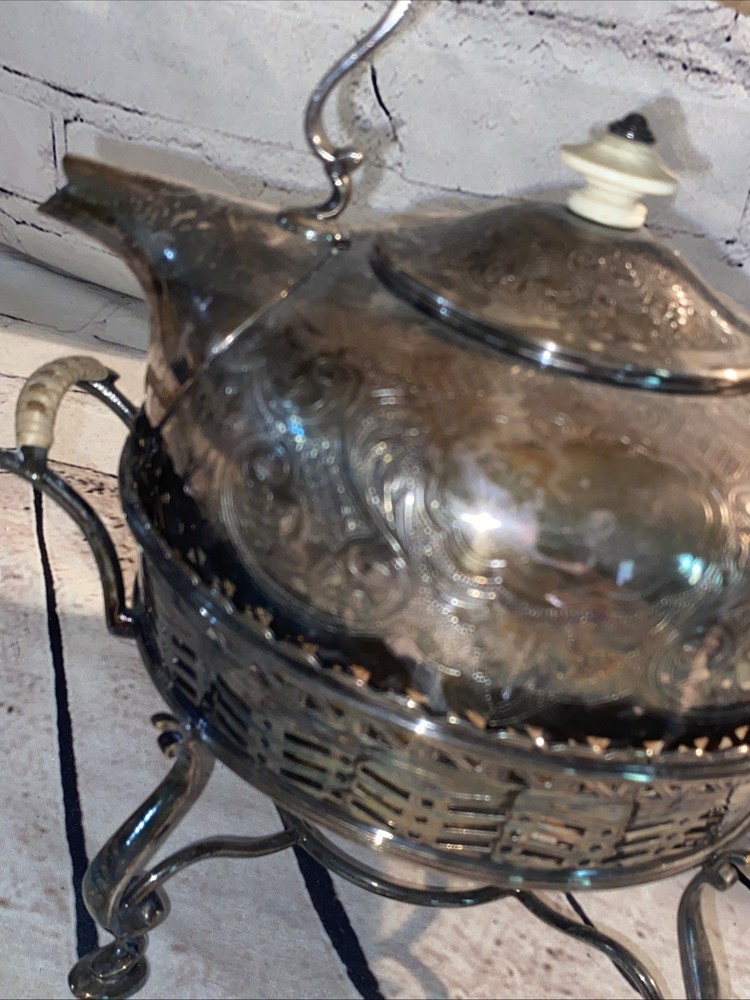 England Silver Plated Tea Kettle Pot With Warmer Base Antique