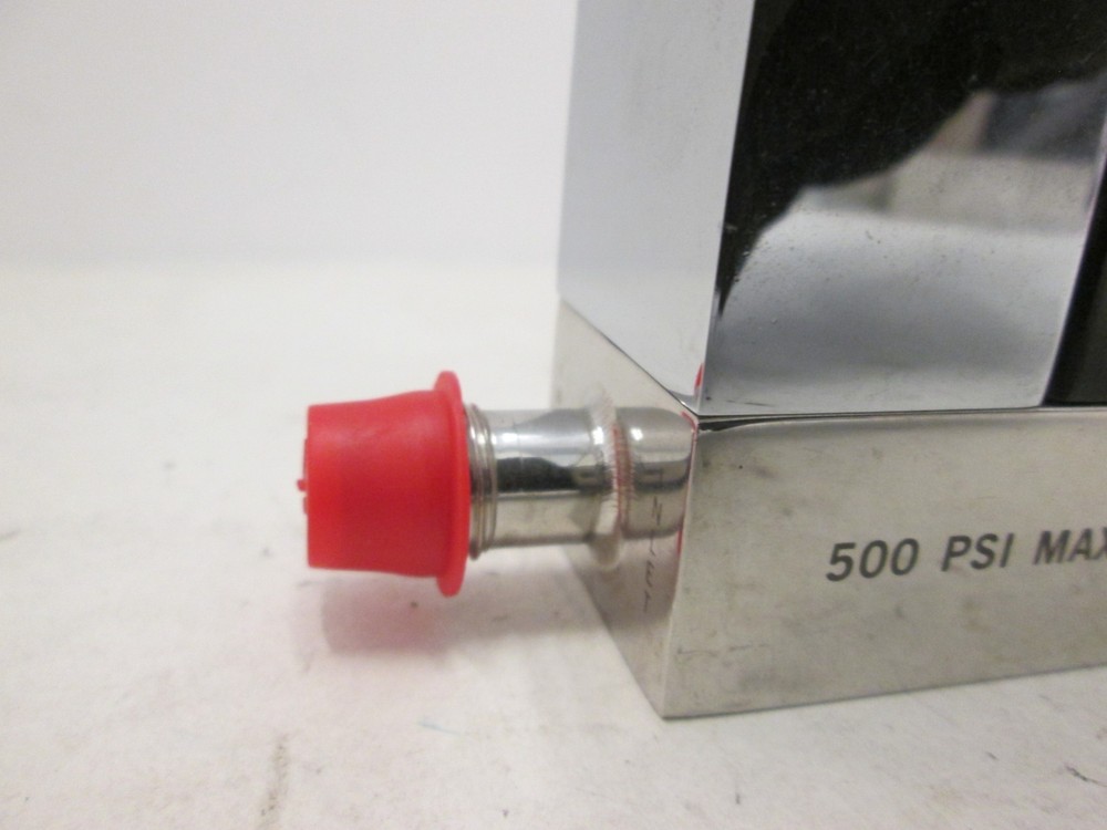 Unit UFC-1500A, Mass Flow Controller MFC, N2, 2000 SCCM, Used