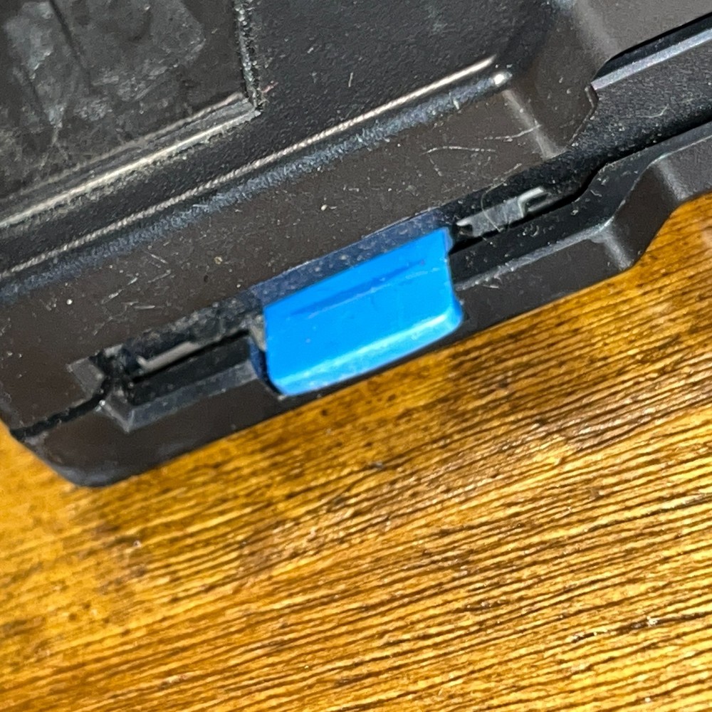 External 3.5" Floppy Disc Drive FD-05P UNTESTED/AS-IS