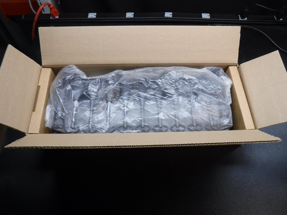 Hoffman DCHS2 Horizontal Cable Manager