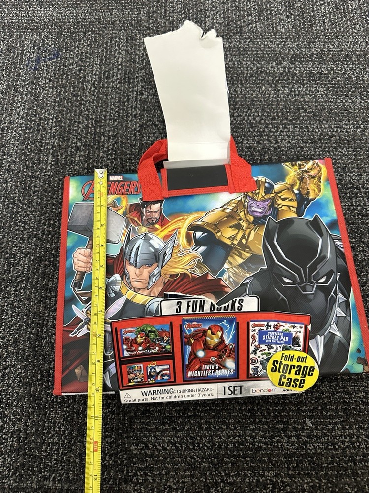 Marvel Coloring & Activity Tri-Fold Storage Case