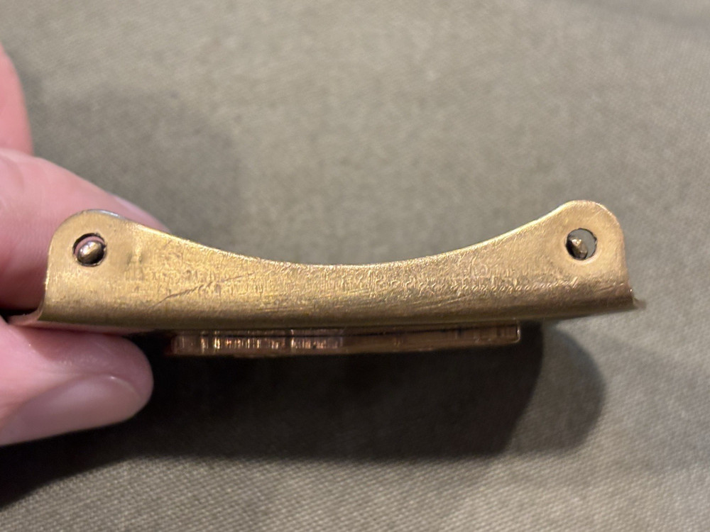 WWII US Army Unofficial Large Brass Belt Buckle with Crossed Rifles