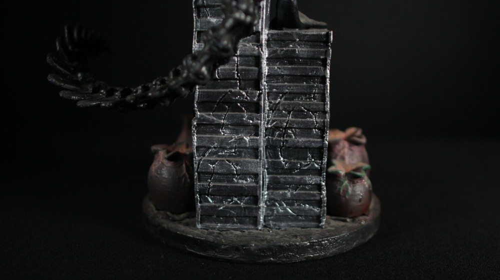 Alien Xenomorph With Eggs 3D Print Diorama Model