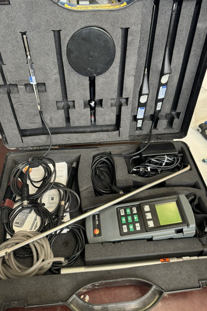 TESTO Set 400 climate meter differential pressure flow humidity