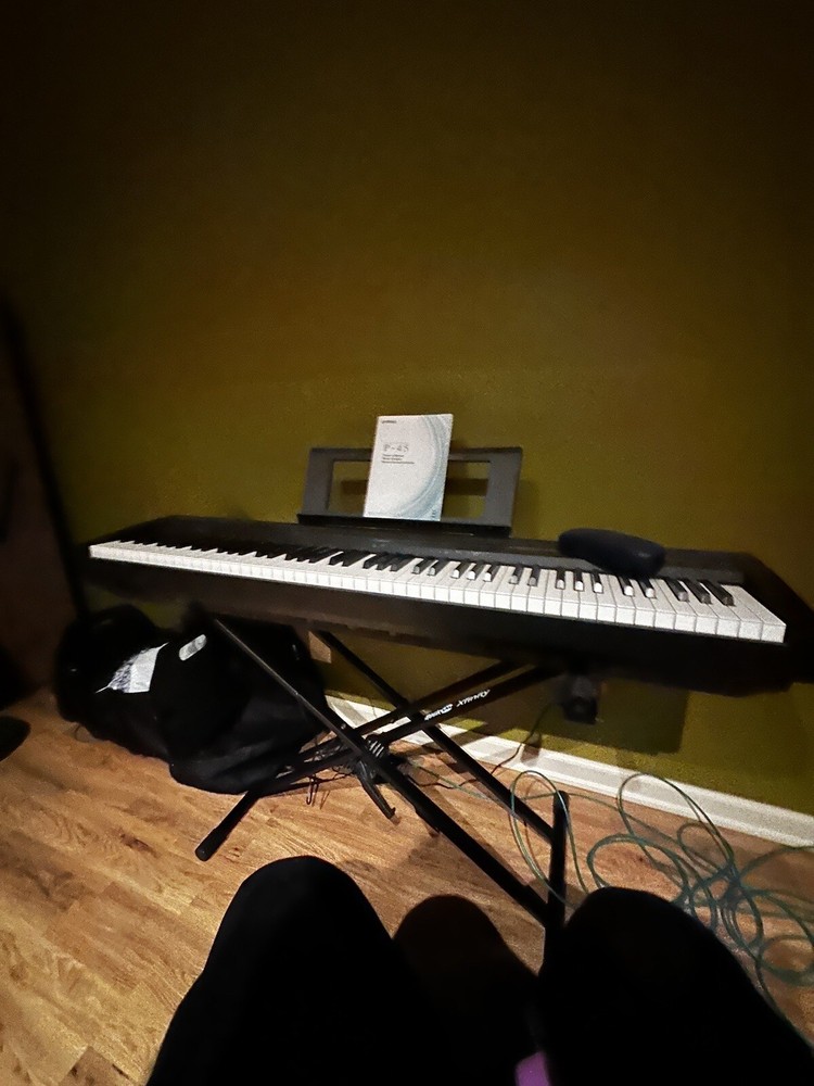 Yamaha P-45 Keyboard Weighted Keys