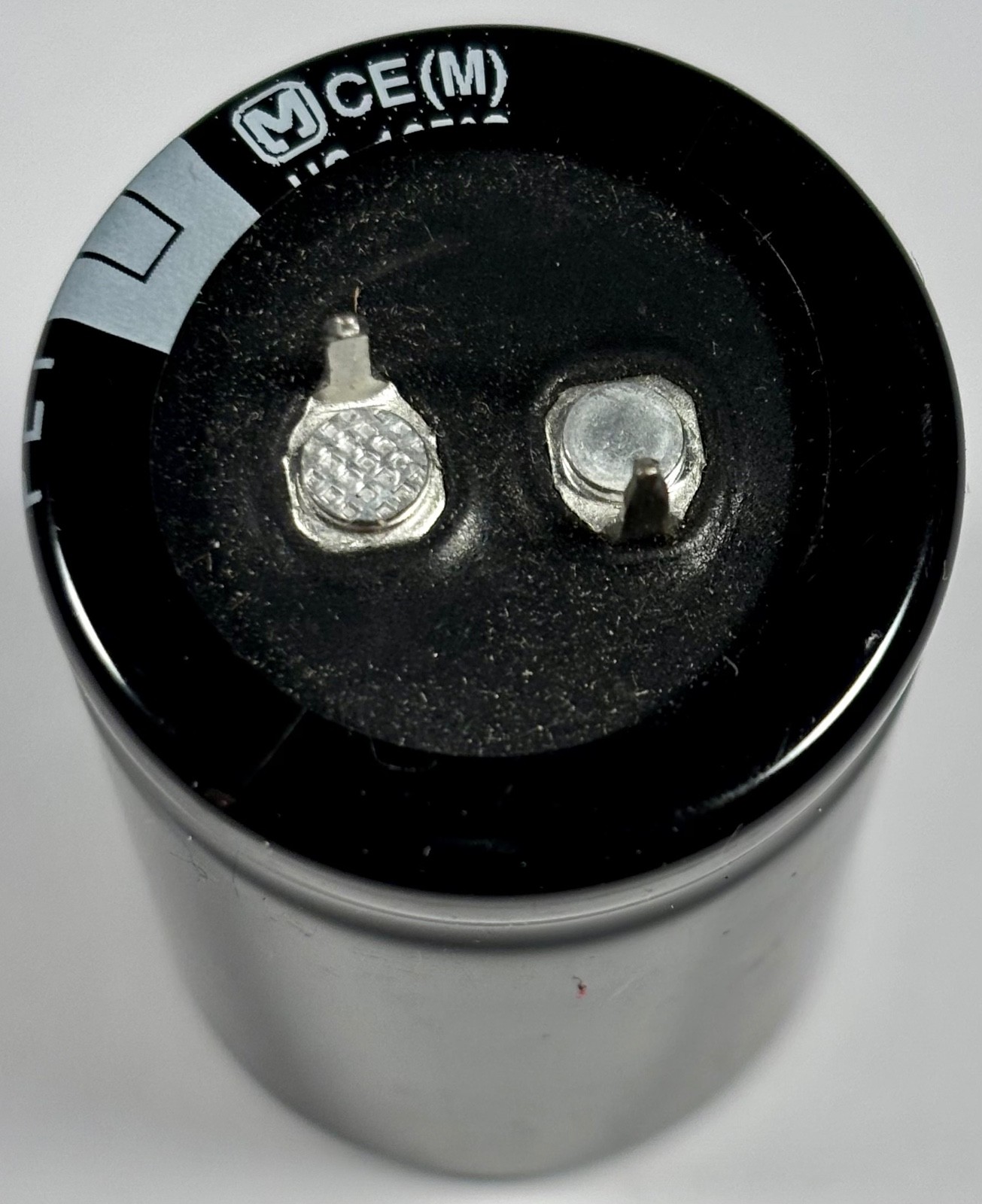 5600uF 80V 105°C 30x45mm Snap In Electrolytic Capacitor Matsushita Quantity 2