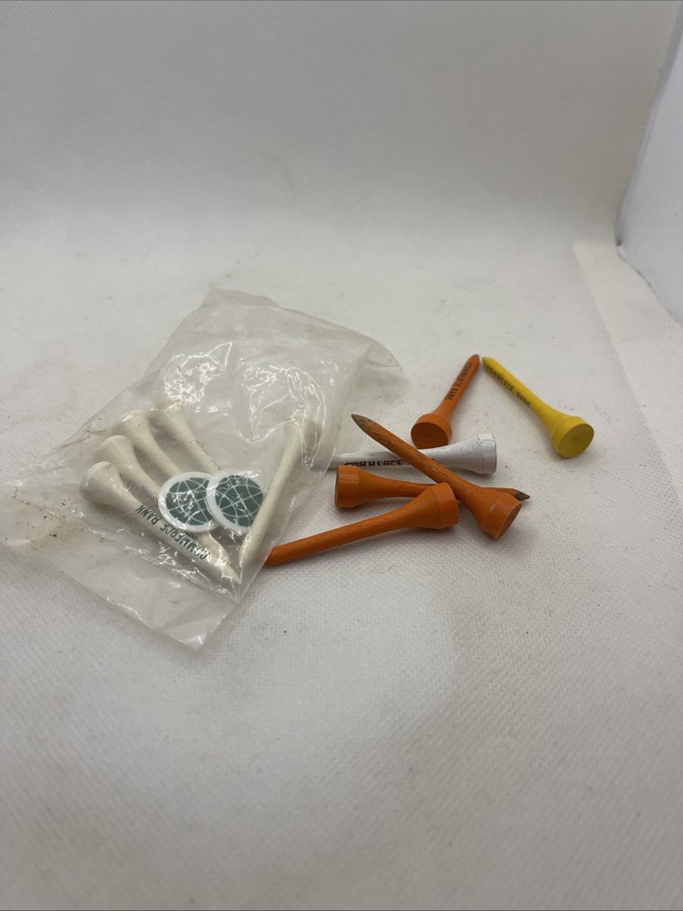 Golf Tees from Commerce Bank