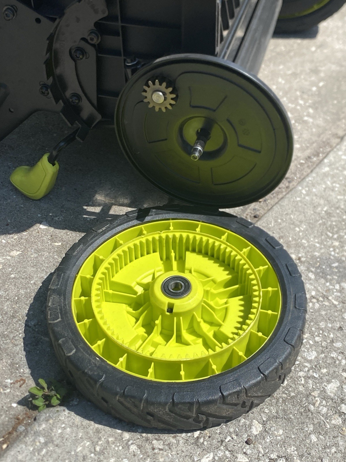 Ryobi RY401210 40V HP 21in Walk Behind Self-Propelled All Wheel Drive Mower