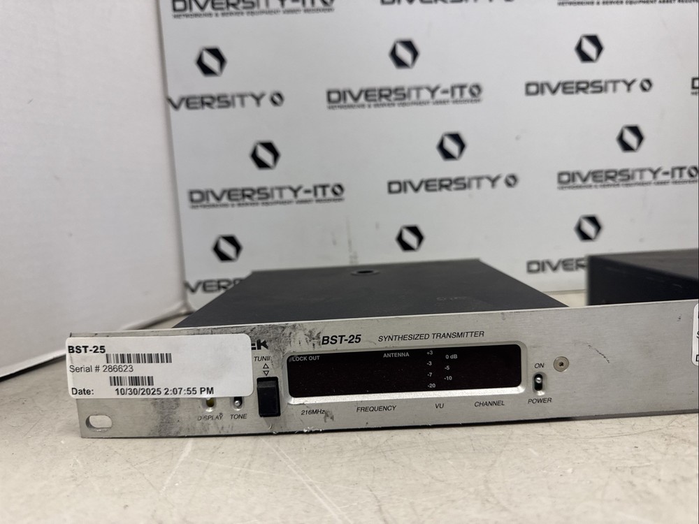 Pair of Comtek BST-25