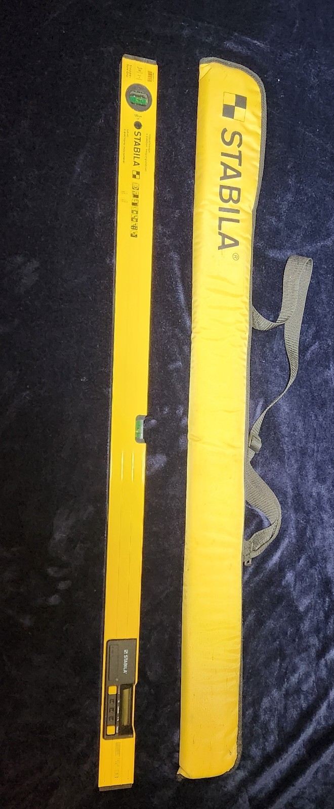 Stabila 48” / 120cm Level Electronic Level With Carrying Case